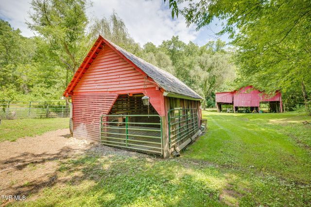 1355 Jackson Hollow Road, Mosheim, TN 37818