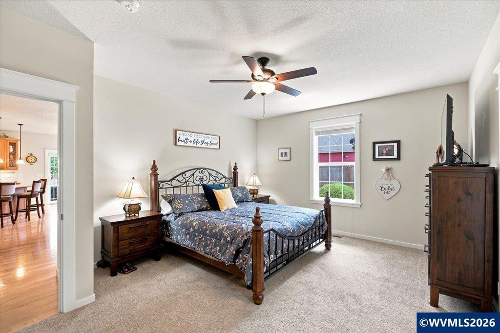 Image 20 of property listing at 1169 SE Academy St, Dallas, OR 97338
