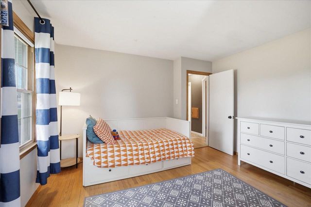 N64W15472 Sunny Dale DRIVE, Menomonee Falls, WI 53051