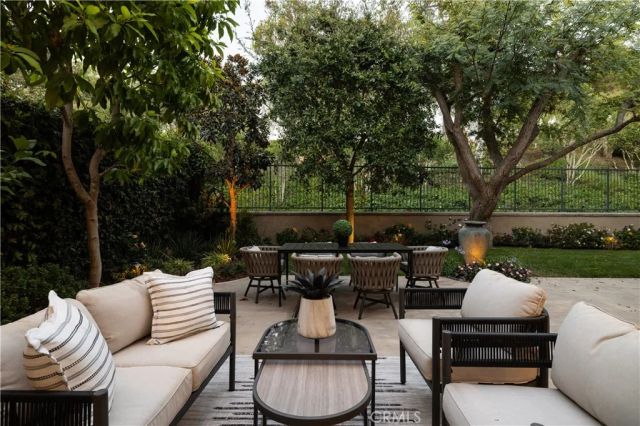 37 Vernon, Newport Coast, CA 92657