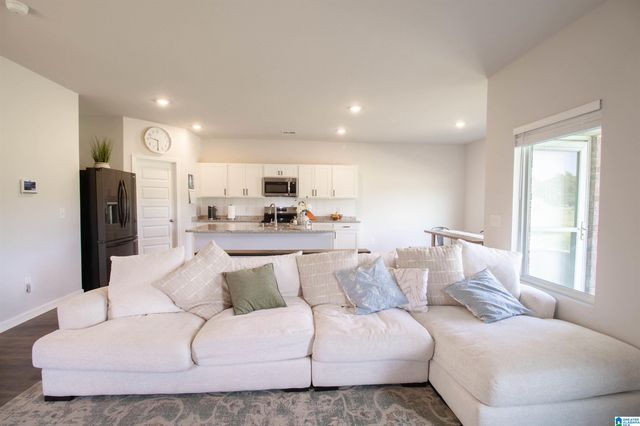 201 BOW COURT, Munford, AL 36268