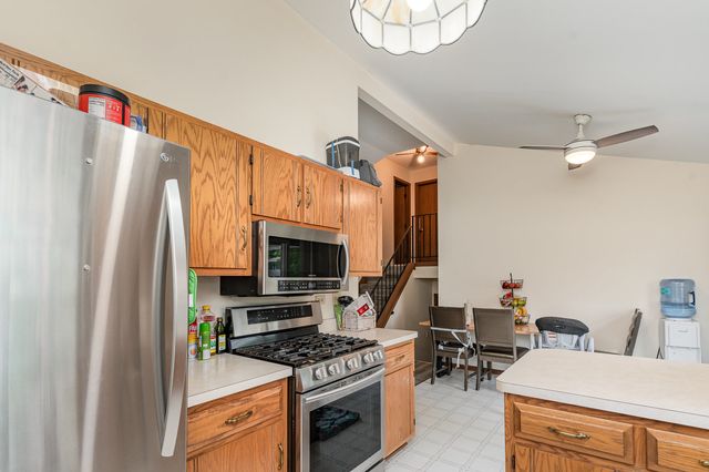 3319 Cathy Drive, Joliet, IL 60431