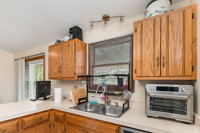 3319 Cathy Drive, Joliet, IL 60431
