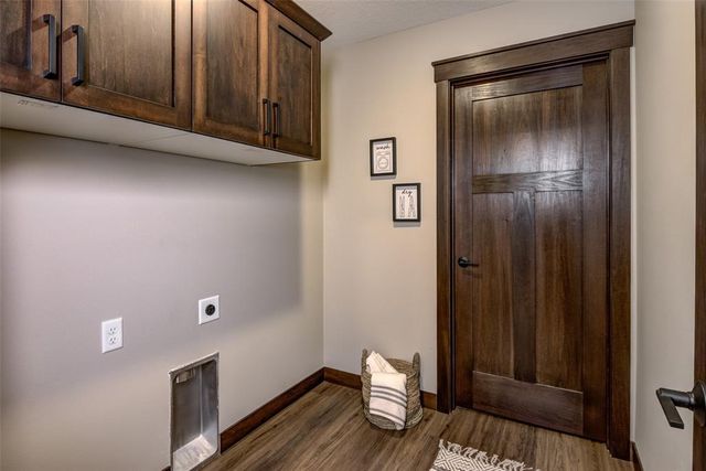 5612 Moss Trail, Eau Claire, WI 54703