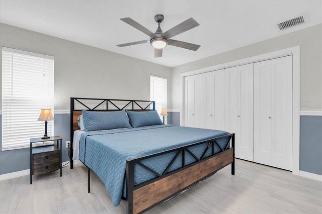 4200 46TH AVENUE S, St Petersburg, FL 33711