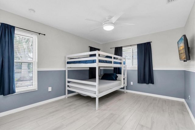 4200 46TH AVENUE S, St Petersburg, FL 33711