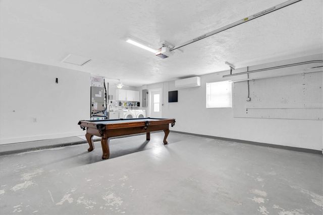 4200 46TH AVENUE S, St Petersburg, FL 33711