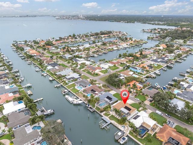 4200 46TH AVENUE S, St Petersburg, FL 33711