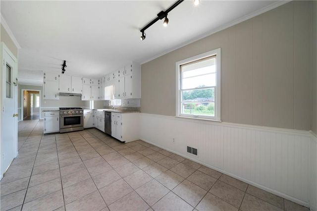 87 Virgil SW Street, Mableton, GA 30126