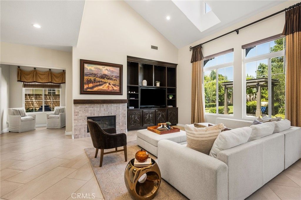 Image 15 of property listing at 4622 Ponderosa, Yorba Linda, CA 92886