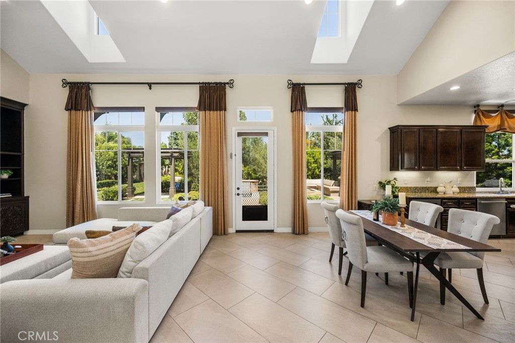 Image 16 of property listing at 4622 Ponderosa, Yorba Linda, CA 92886