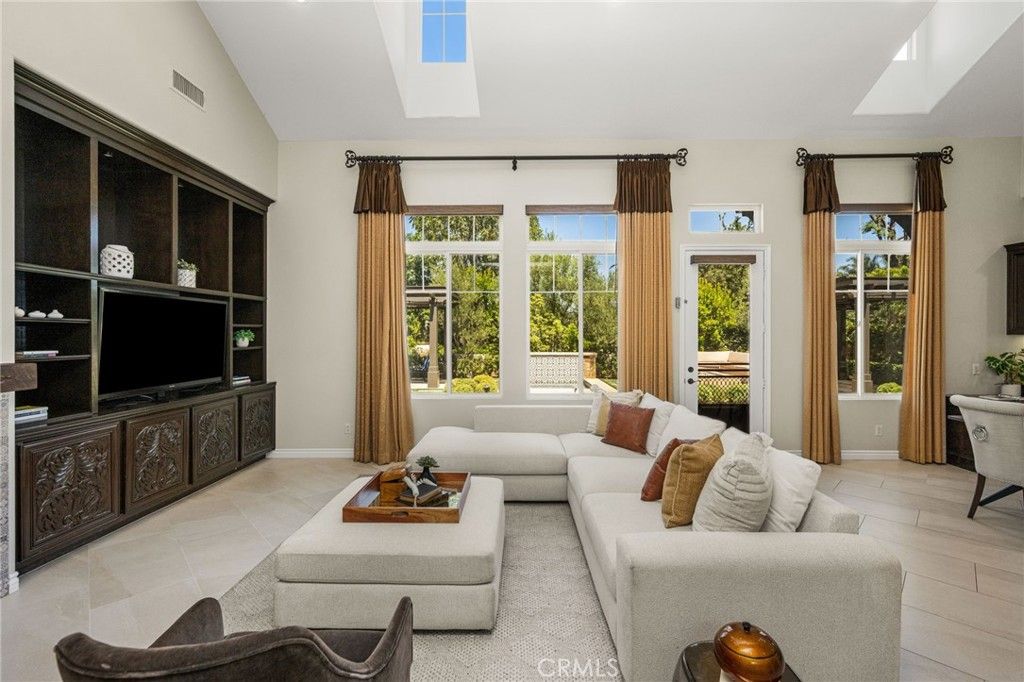 Image 17 of property listing at 4622 Ponderosa, Yorba Linda, CA 92886
