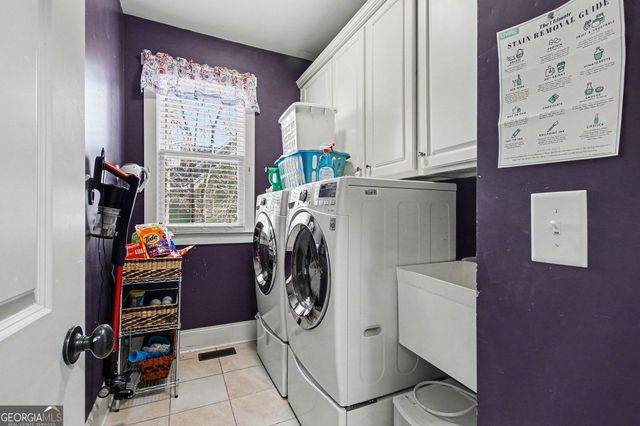 457 Bear Creek Lane, Bogart, GA 30622