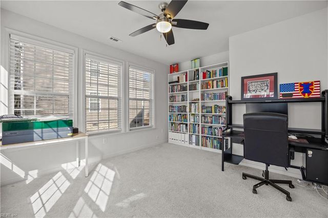 813 Queensbury LN, Williamsburg, VA 23185