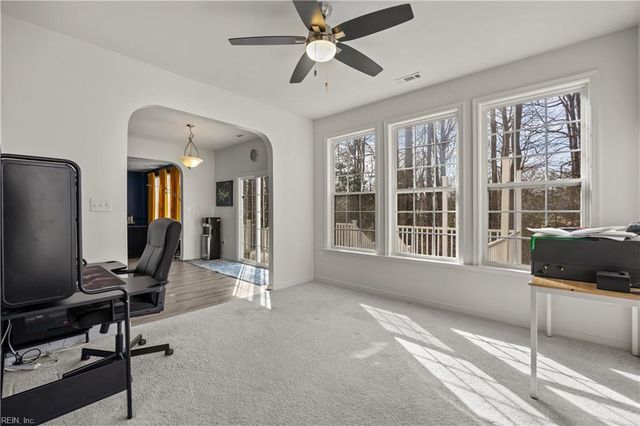 813 Queensbury LN, Williamsburg, VA 23185