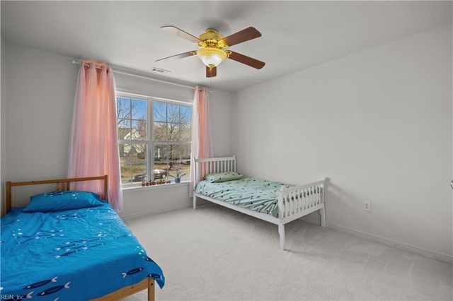 813 Queensbury LN, Williamsburg, VA 23185