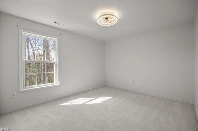 813 Queensbury LN, Williamsburg, VA 23185