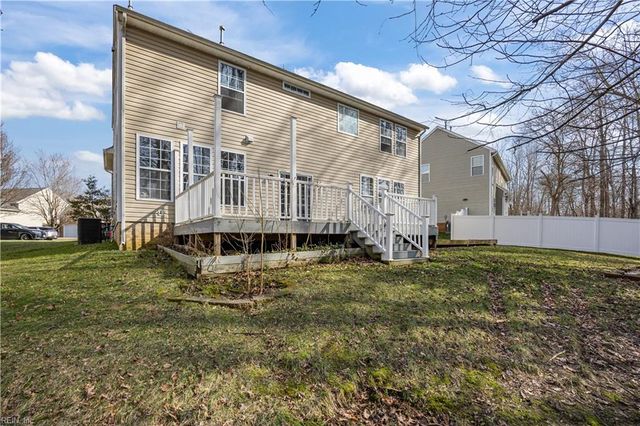 813 Queensbury LN, Williamsburg, VA 23185