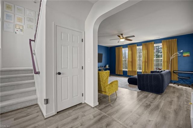 813 Queensbury LN, Williamsburg, VA 23185