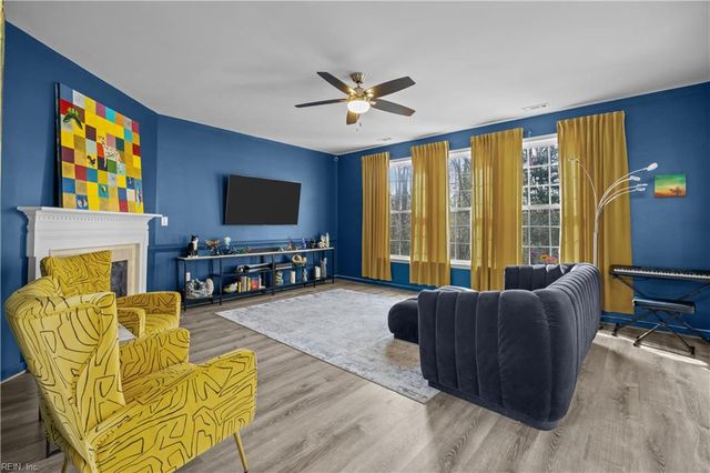 813 Queensbury LN, Williamsburg, VA 23185