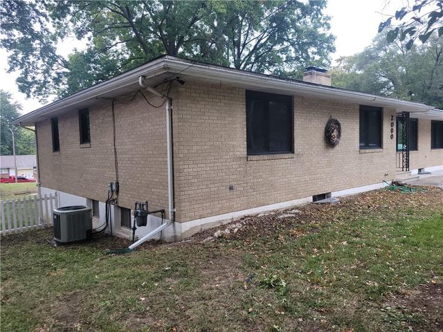 2000 S Vermont Avenue, Independence, MO 64052