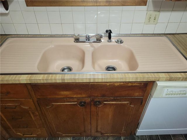 2000 S Vermont Avenue, Independence, MO 64052