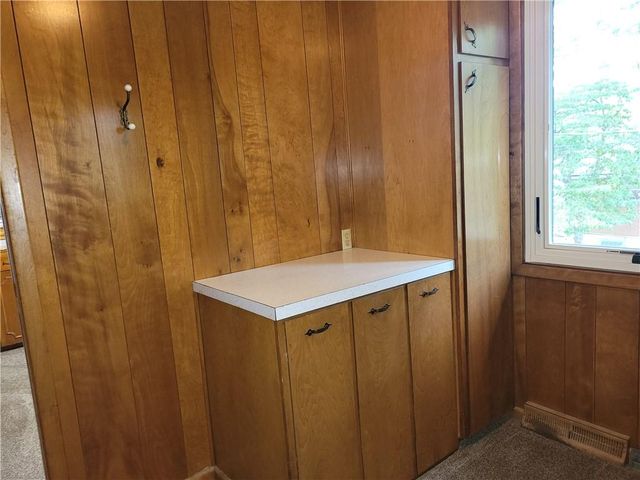 2000 S Vermont Avenue, Independence, MO 64052