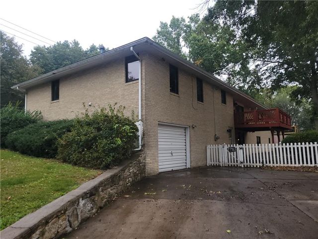 2000 S Vermont Avenue, Independence, MO 64052