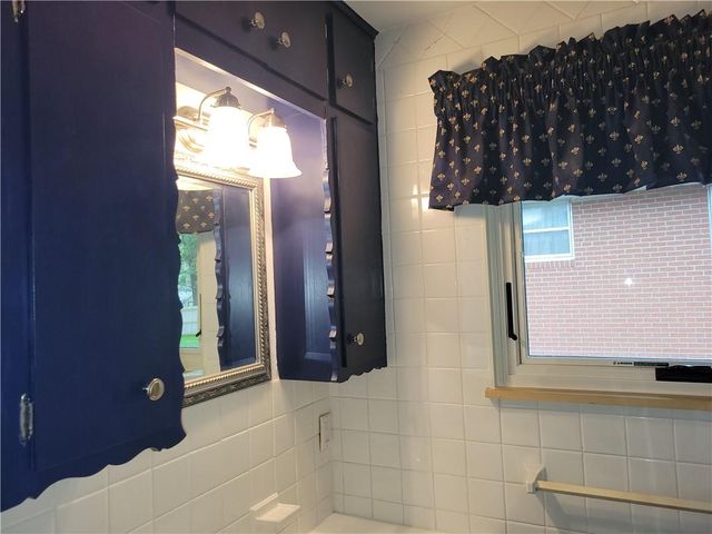 2000 S Vermont Avenue, Independence, MO 64052