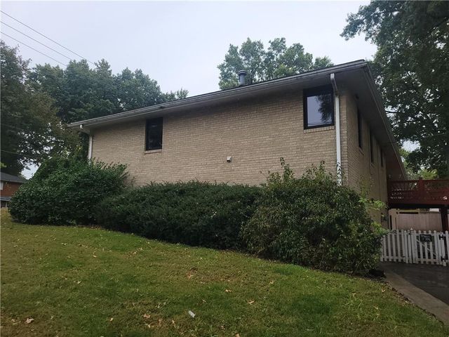 2000 S Vermont Avenue, Independence, MO 64052