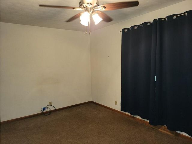 2000 S Vermont Avenue, Independence, MO 64052