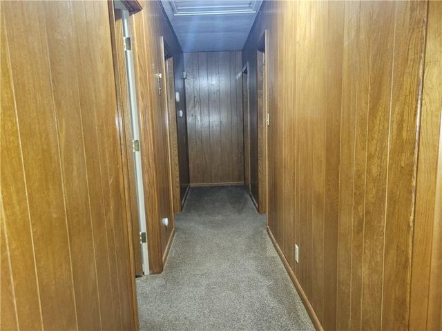 2000 S Vermont Avenue, Independence, MO 64052