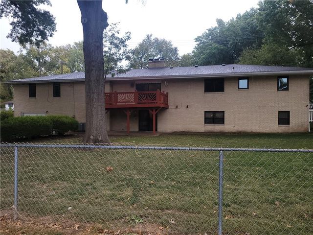 2000 S Vermont Avenue, Independence, MO 64052