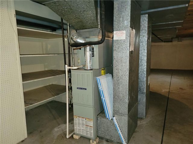 2000 S Vermont Avenue, Independence, MO 64052