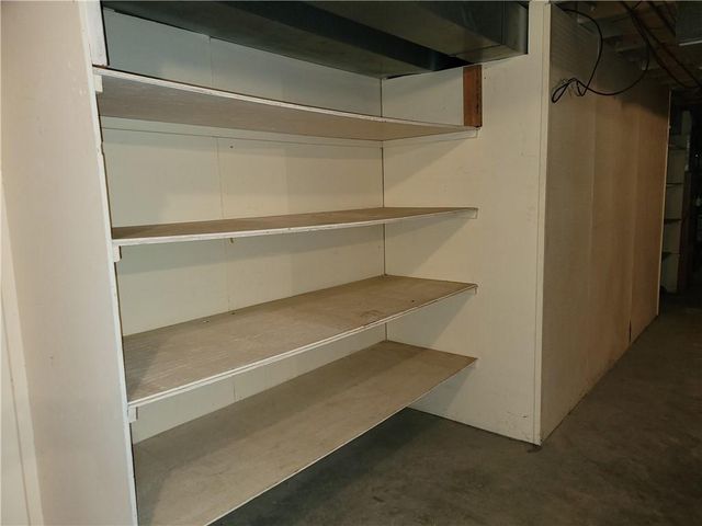 2000 S Vermont Avenue, Independence, MO 64052