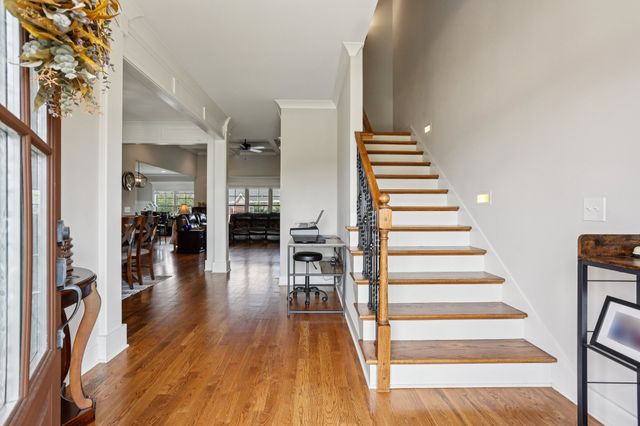 2808 Earline Way, Murfreesboro, TN 37128