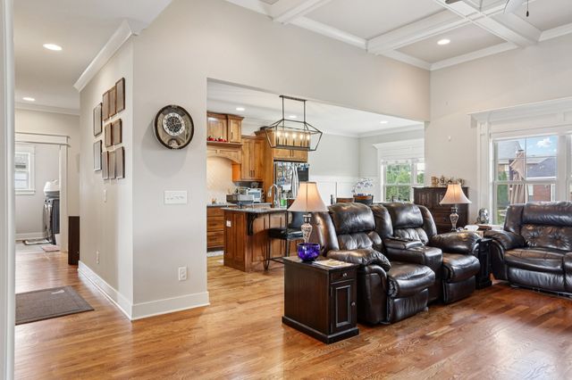 2808 Earline Way, Murfreesboro, TN 37128