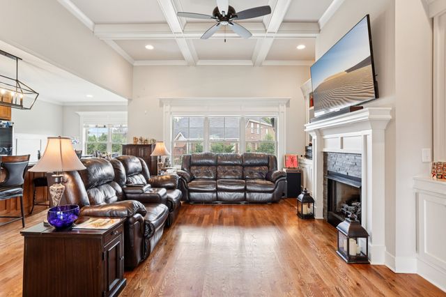 2808 Earline Way, Murfreesboro, TN 37128