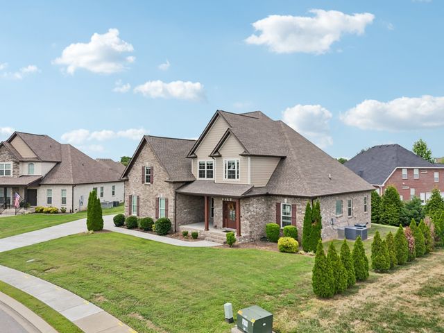 2808 Earline Way, Murfreesboro, TN 37128