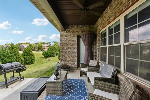 2808 Earline Way, Murfreesboro, TN 37128