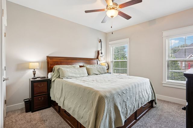 2808 Earline Way, Murfreesboro, TN 37128