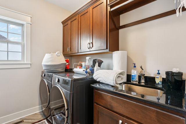 2808 Earline Way, Murfreesboro, TN 37128