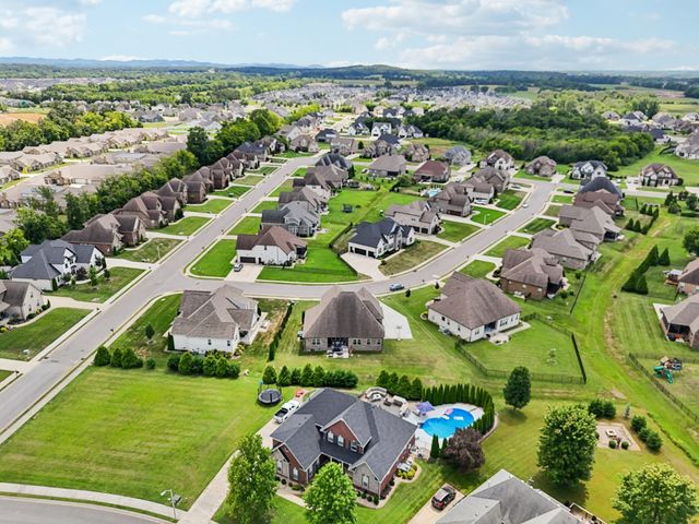 2808 Earline Way, Murfreesboro, TN 37128