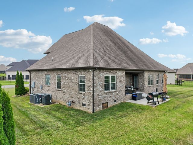 2808 Earline Way, Murfreesboro, TN 37128