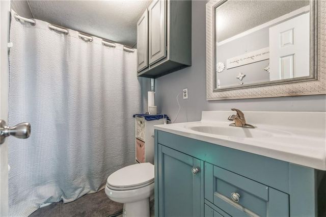 2400 51st Street, Kansas City, KS 66104