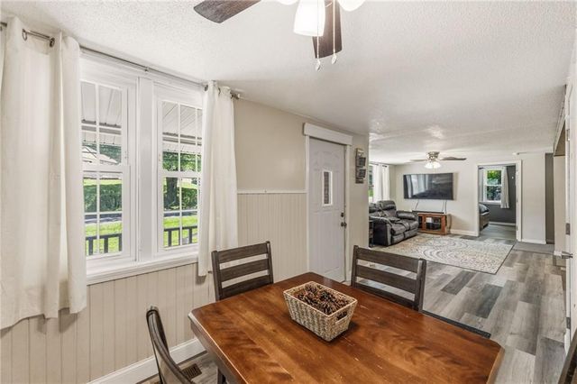 2400 51st Street, Kansas City, KS 66104