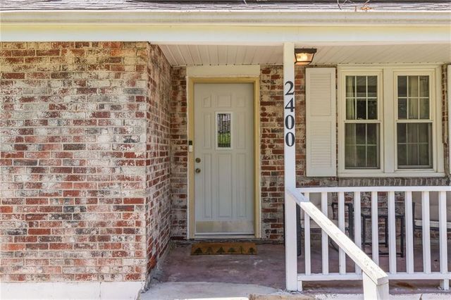 2400 51st Street, Kansas City, KS 66104