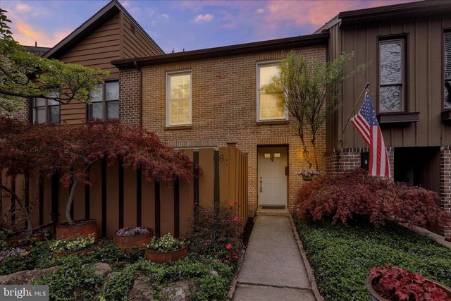 84 WINGED FOOT DR, Reading, PA 19607