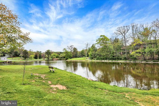 84 WINGED FOOT DR, Reading, PA 19607