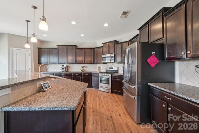 5016 Riverdale Drive, Charlotte, NC 28273